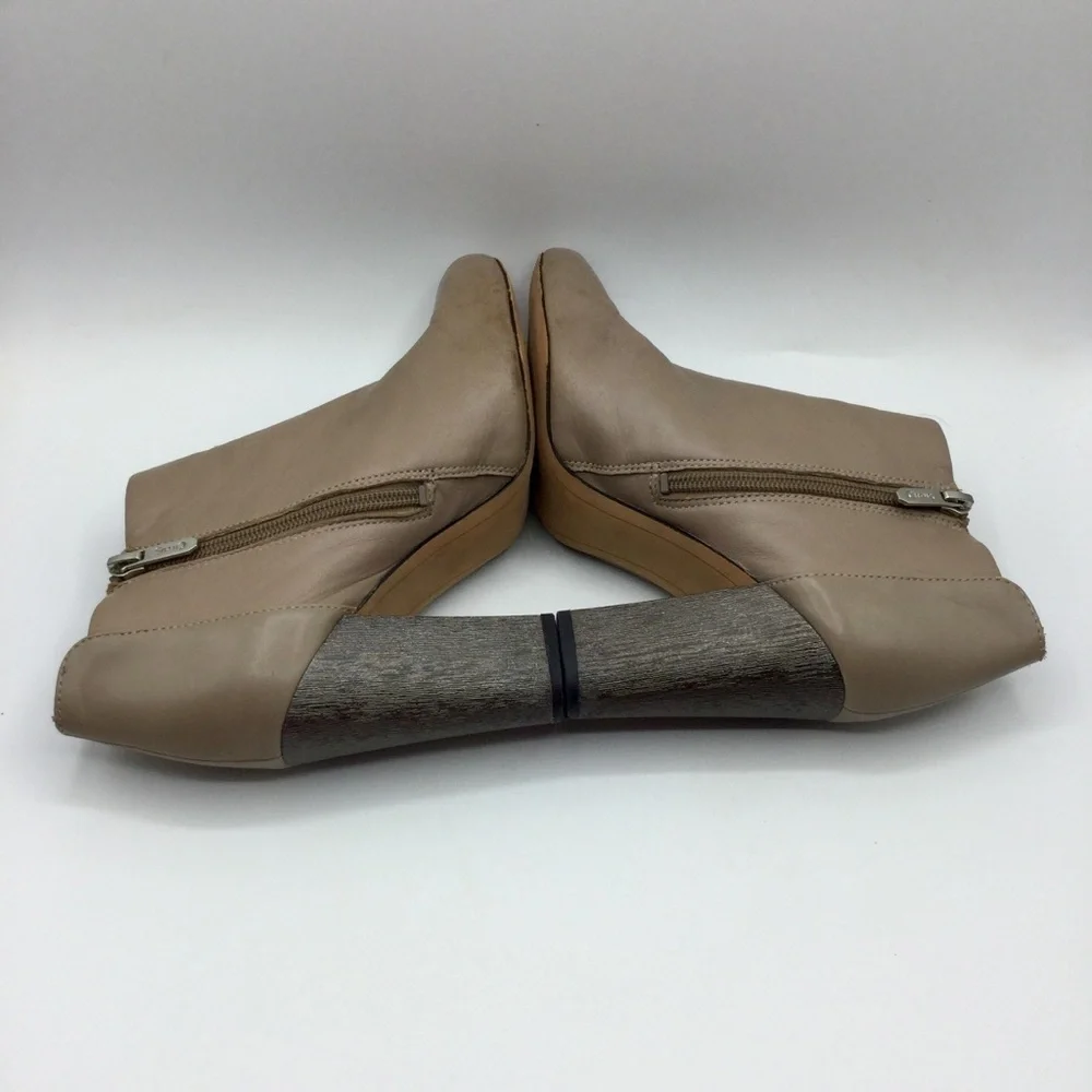 Circus by Sam Edelman Bond Booties In Putty Size 6.5